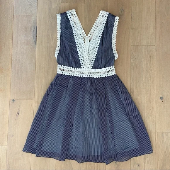 Sandro Dress - Picture 1 of 8